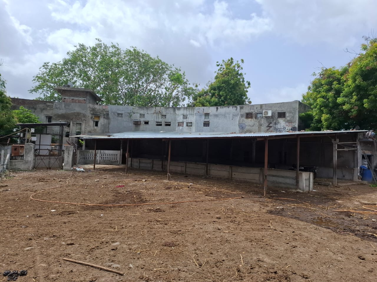 Gurukrupa long-span shed roofing project